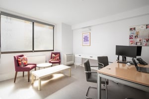 care-fertility-london-consultation-office